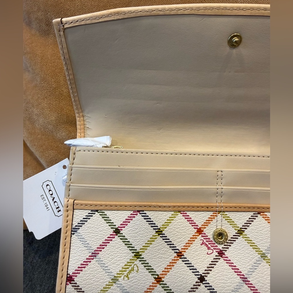 Coach Peyton Tattersall Envelope Wallet F49300 - Picture 5 of 12